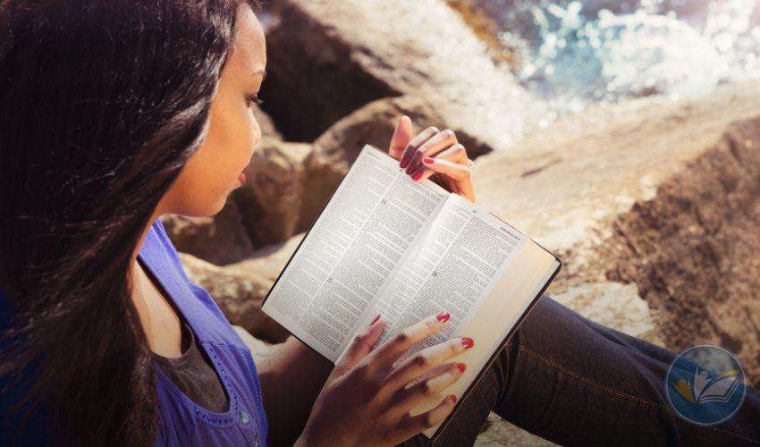 Técnicas eficazes para memorizar passagens bíblicas